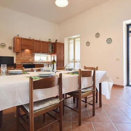 Awesome In Apartamento